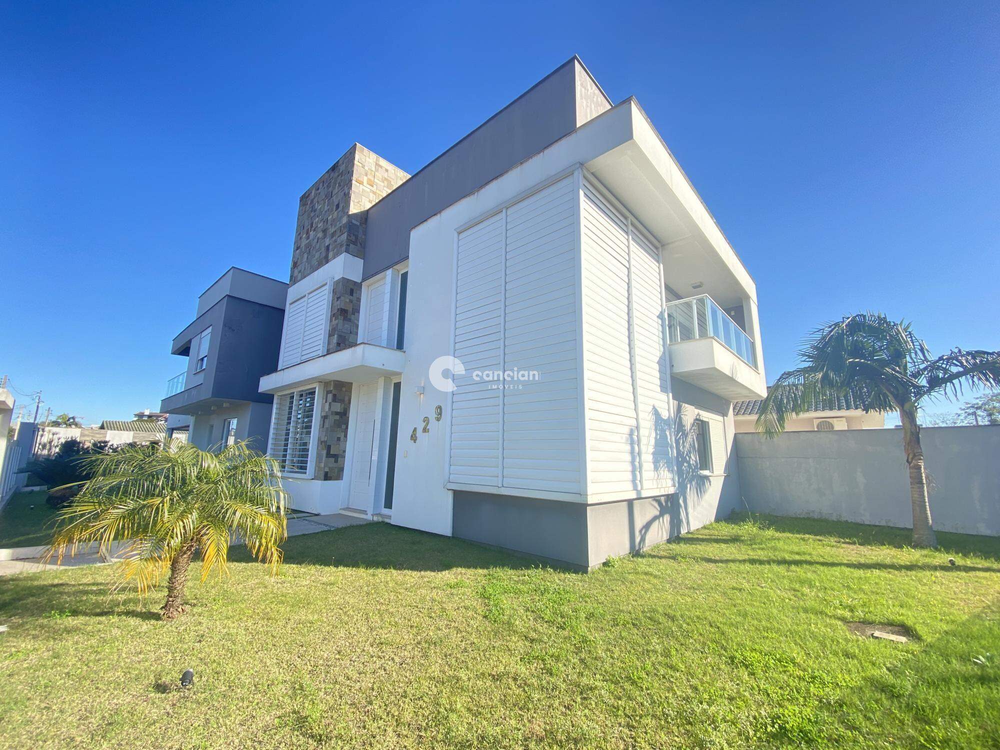 Casa à venda no Camobi: 