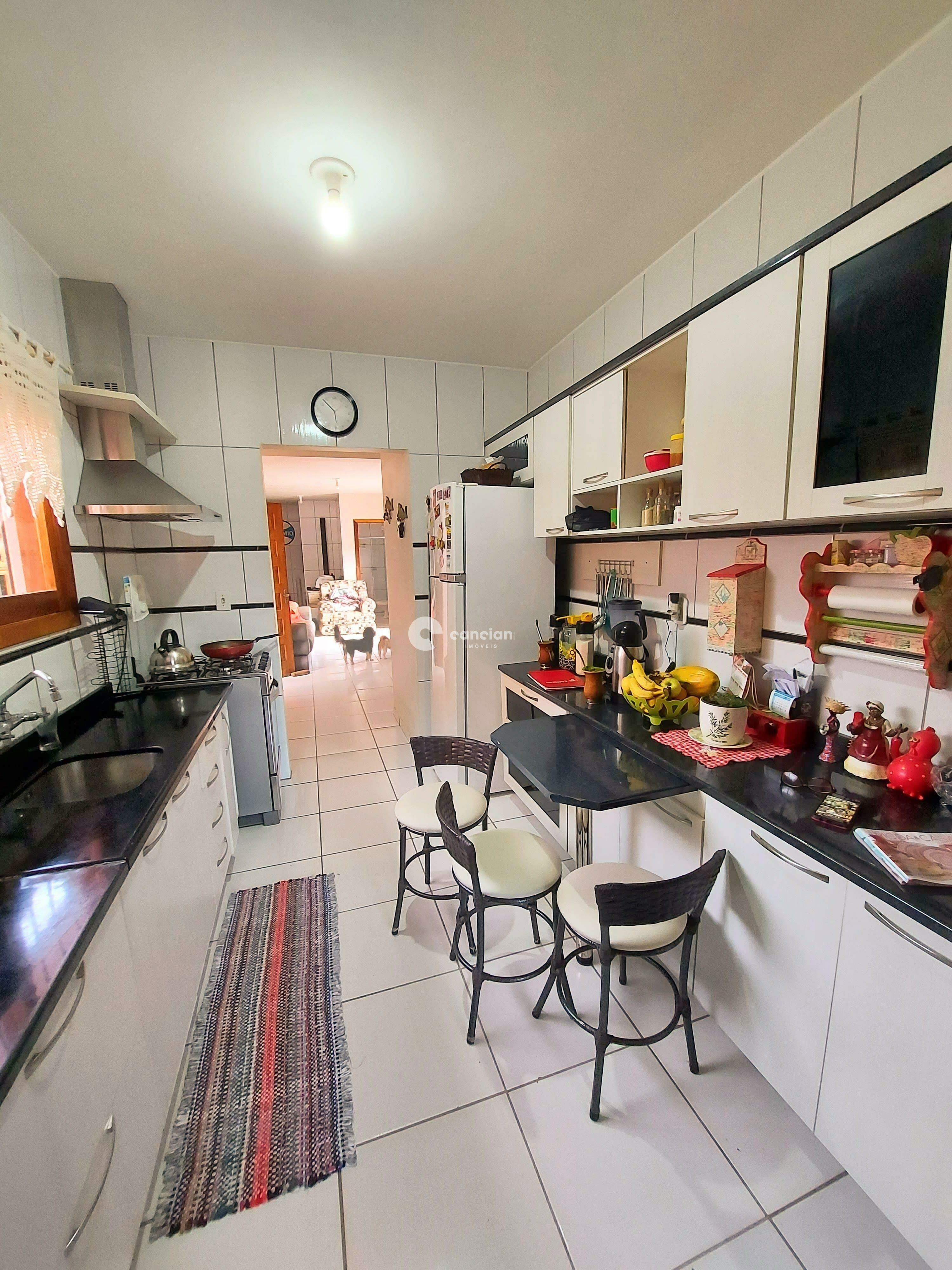 Casa à venda no Camobi: 