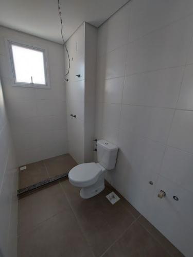 Apartamento à venda no Menino Jesus: 