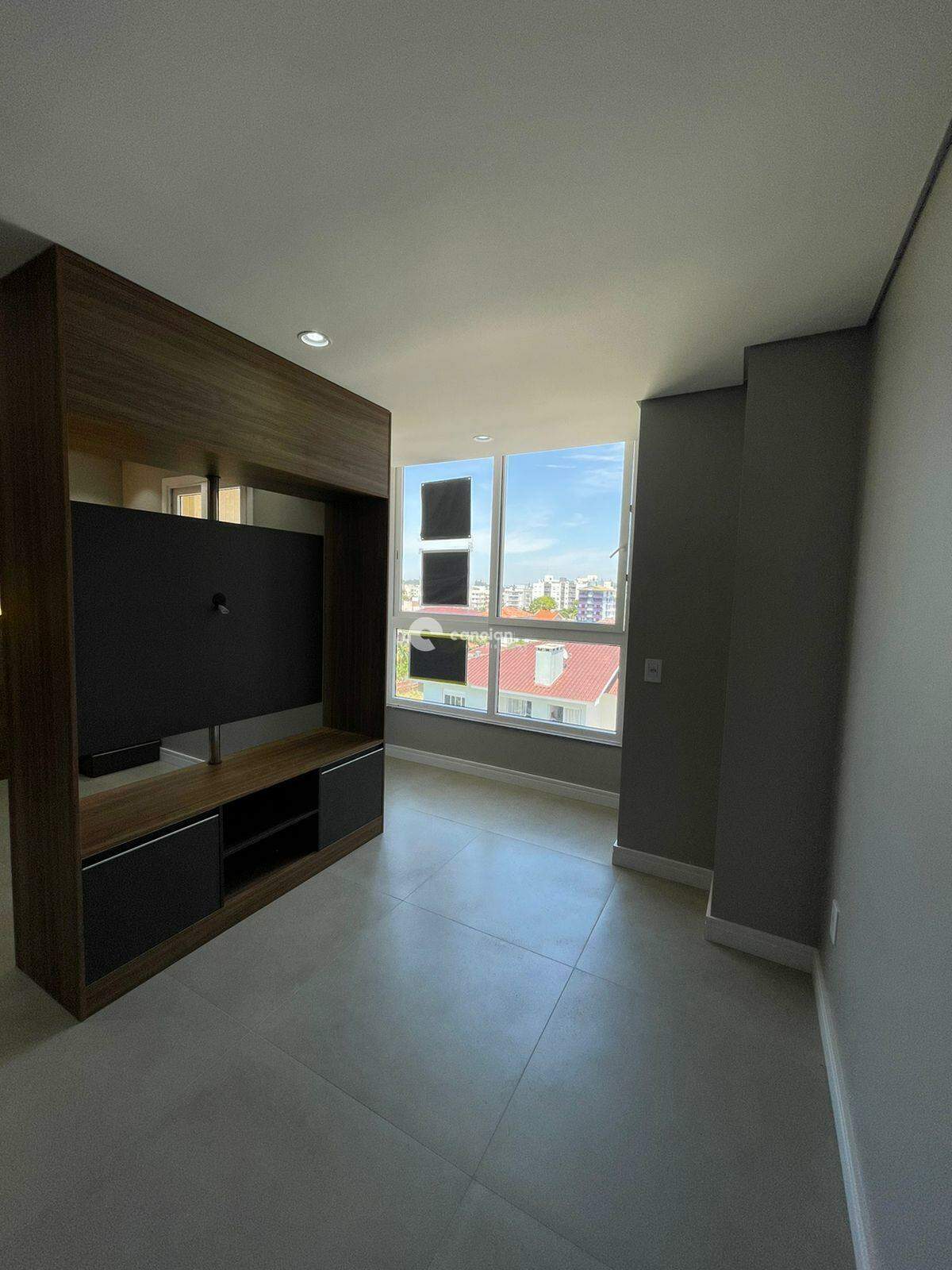 Apartamento à venda no Camobi: 