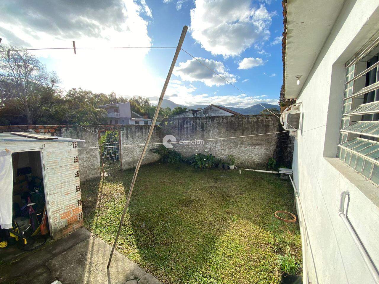 Casa à venda no Pé de Plátano: 