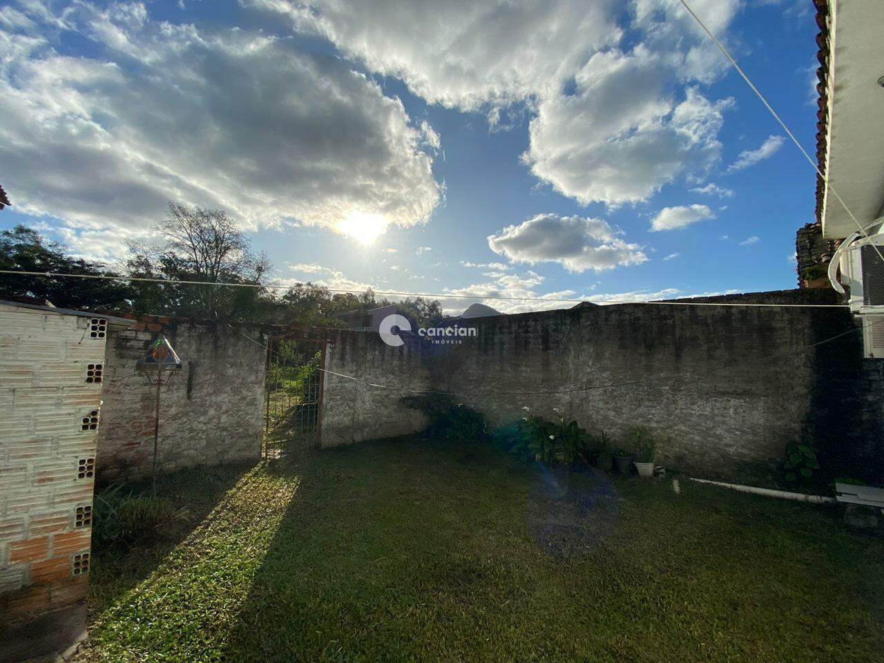 Casa à venda no Pé de Plátano: 