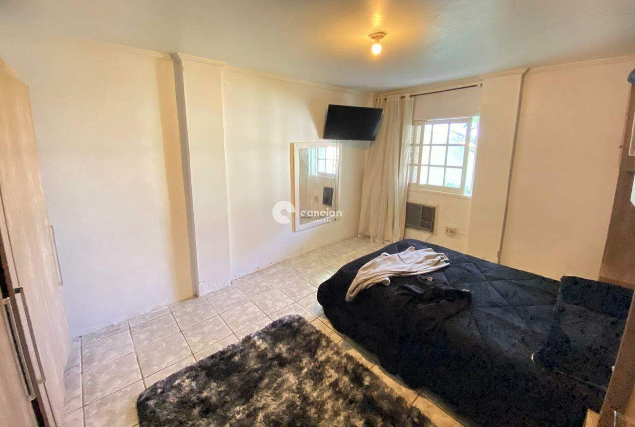 Casa à venda no Pé de Plátano: 