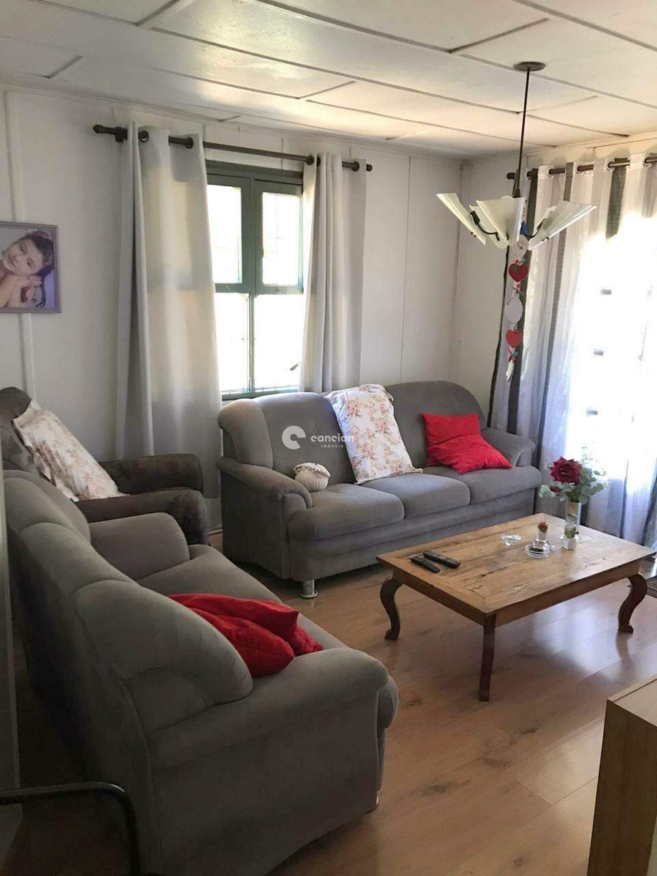 Casa à venda no Camobi: 