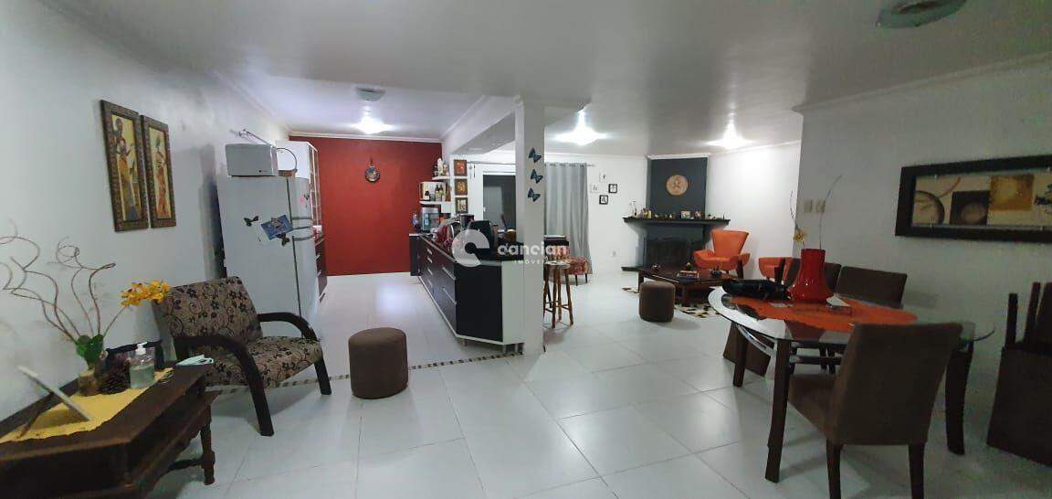 Casa à venda no Nonoai: 