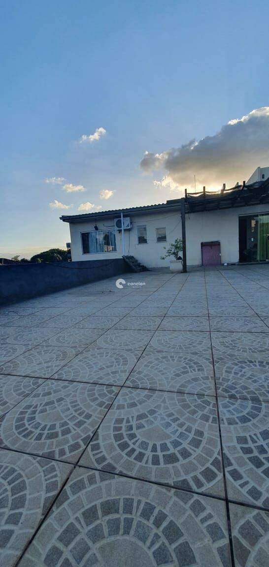 Casa à venda no Nonoai: 
