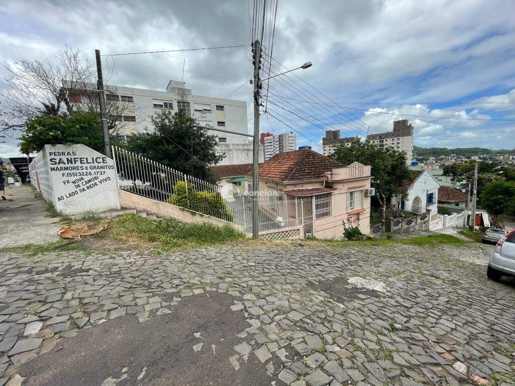 Terreno à venda no Nossa Senhora Medianeira: 