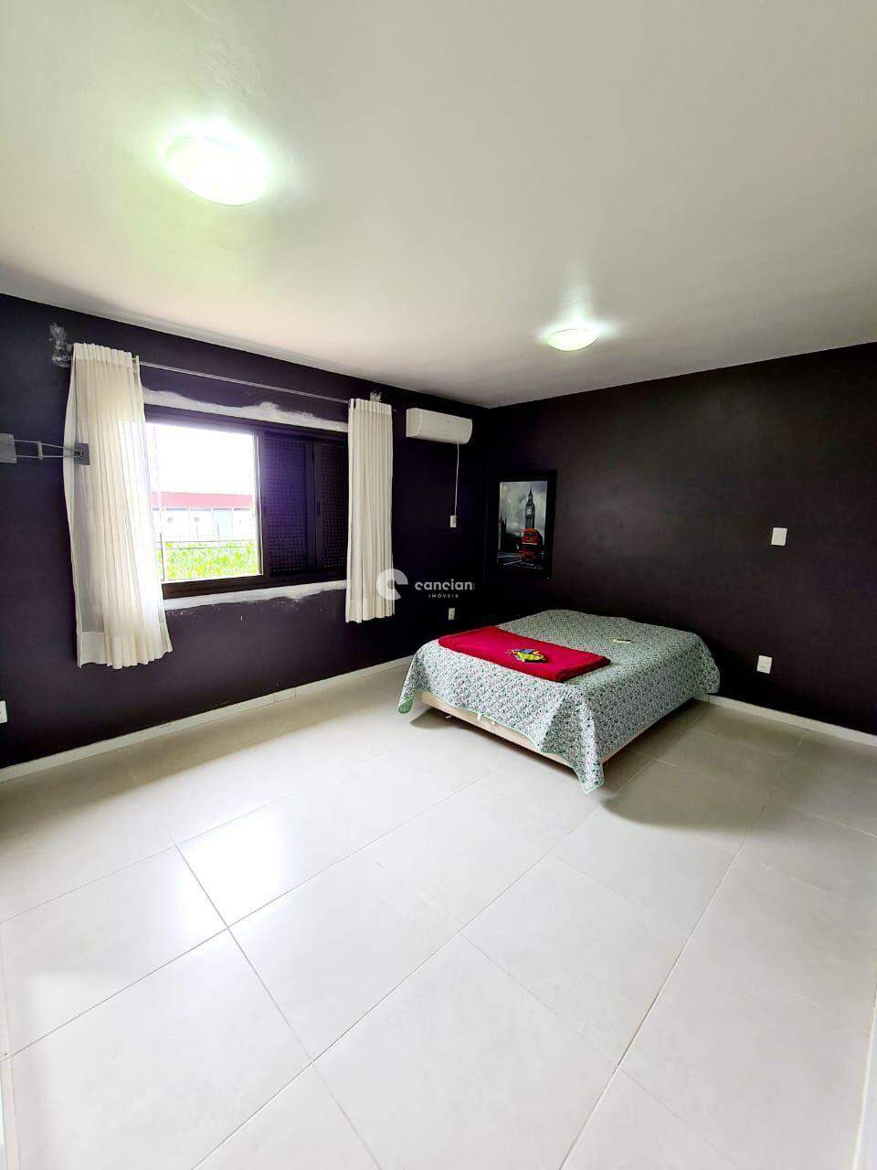 Casa à venda no Pinheiro Machado: