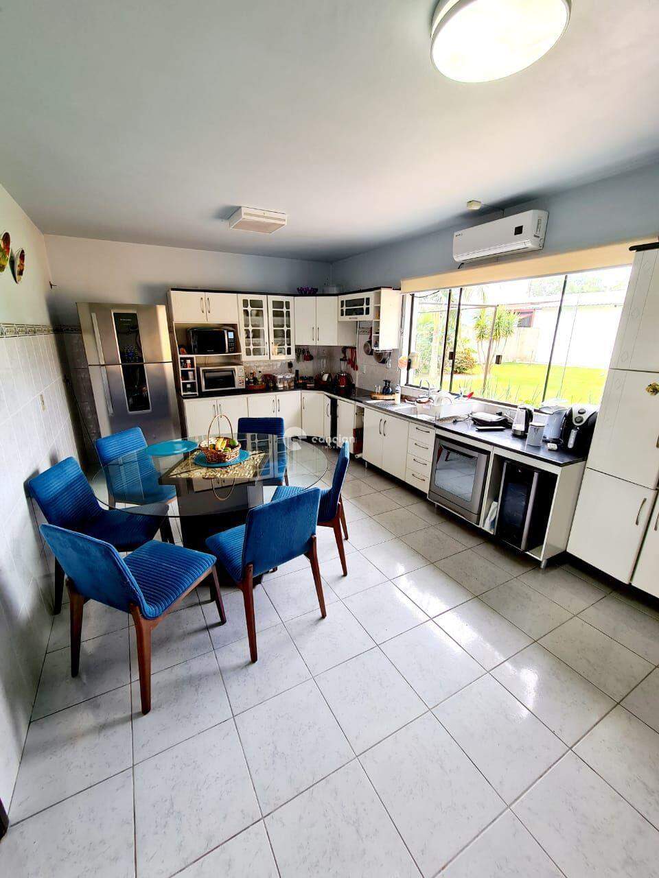 Casa à venda no Pinheiro Machado: