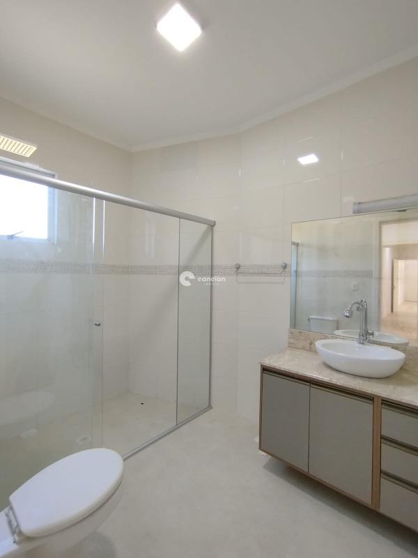 Apartamento à venda no Km 3: 