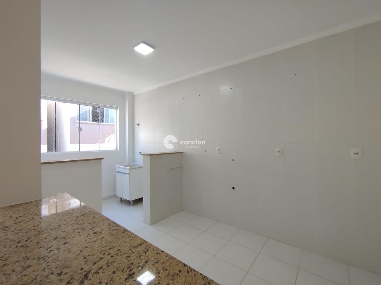 Apartamento à venda no Km 3: 