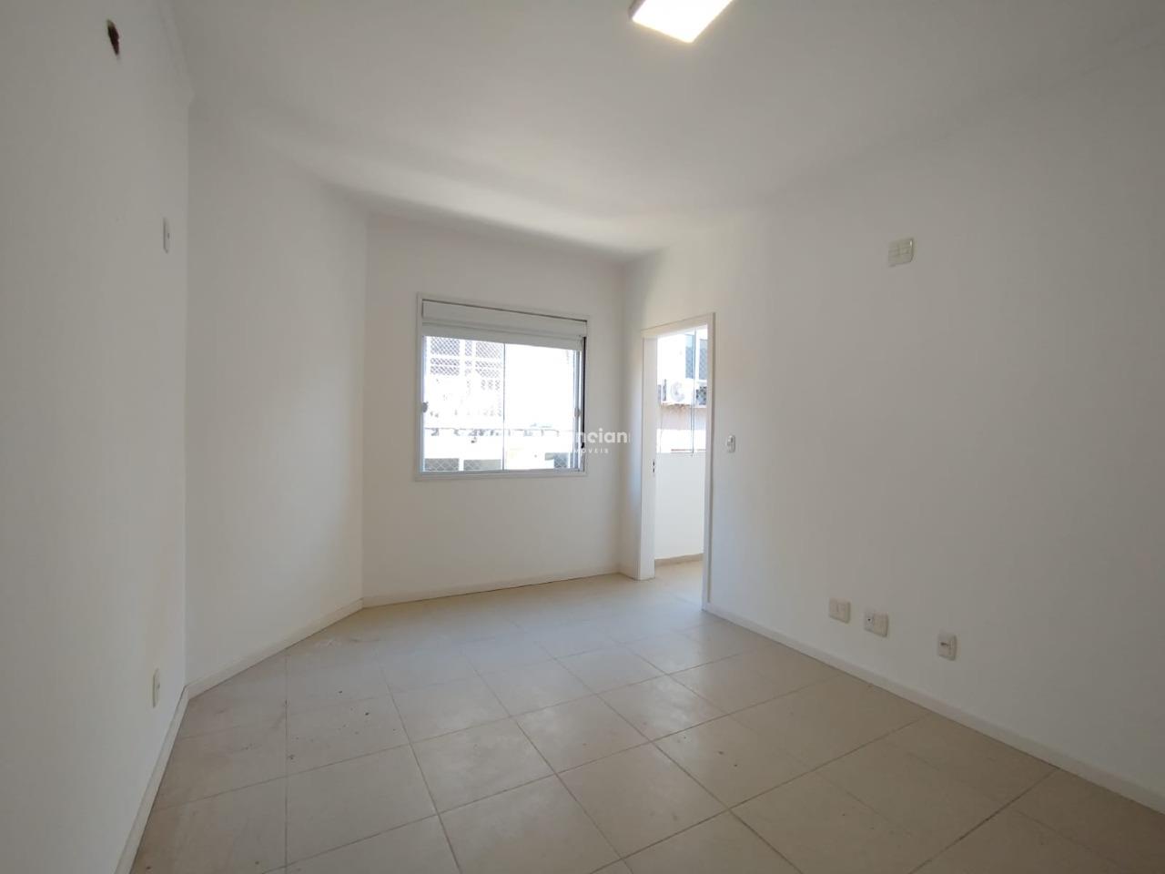 Apartamento à venda no Km 3: 