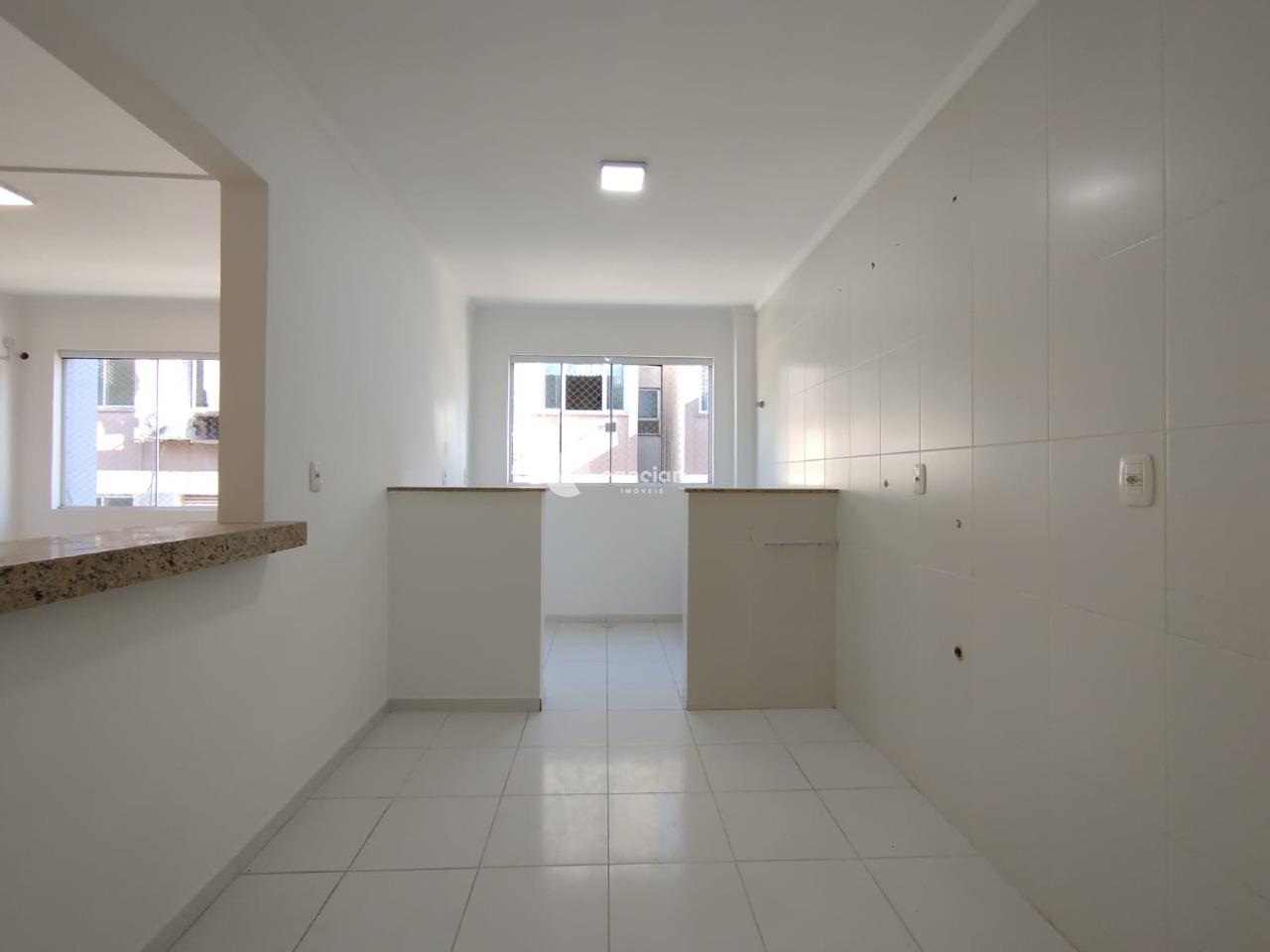 Apartamento à venda no Km 3: 