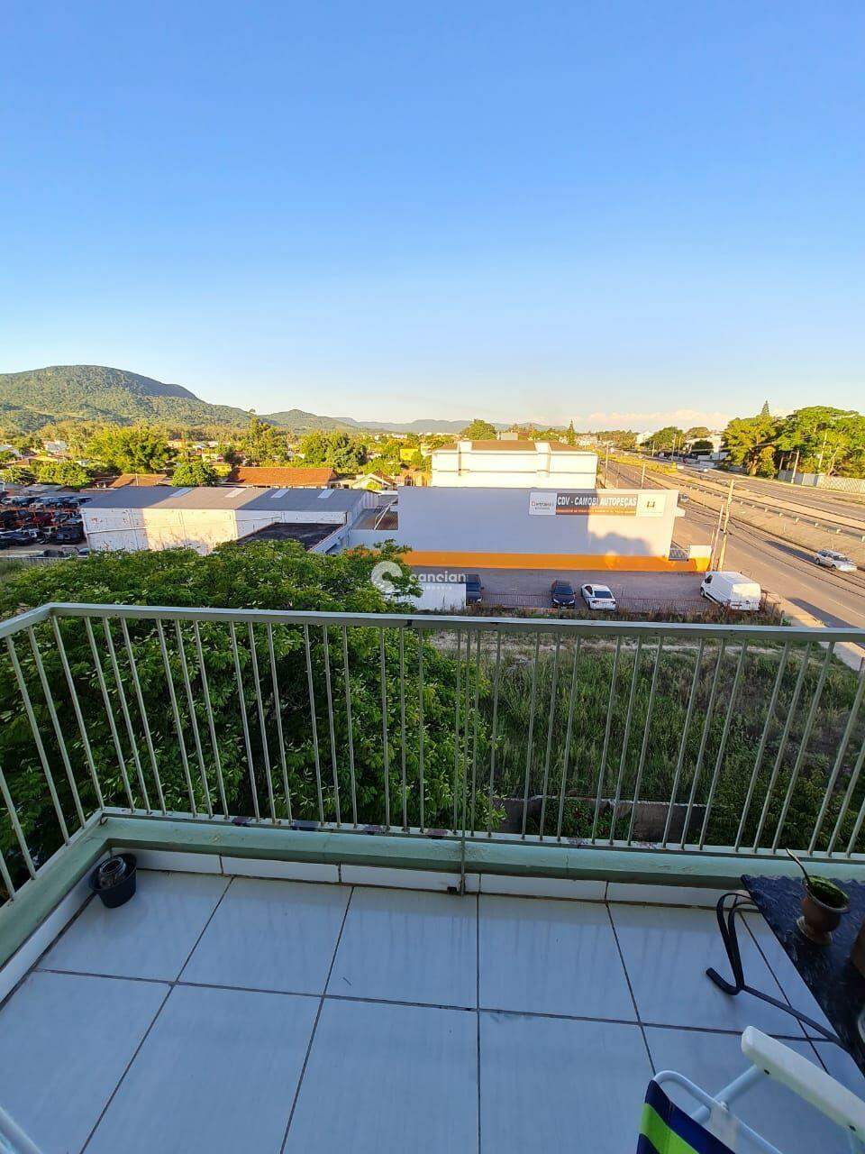 Apartamento à venda no Camobi: 