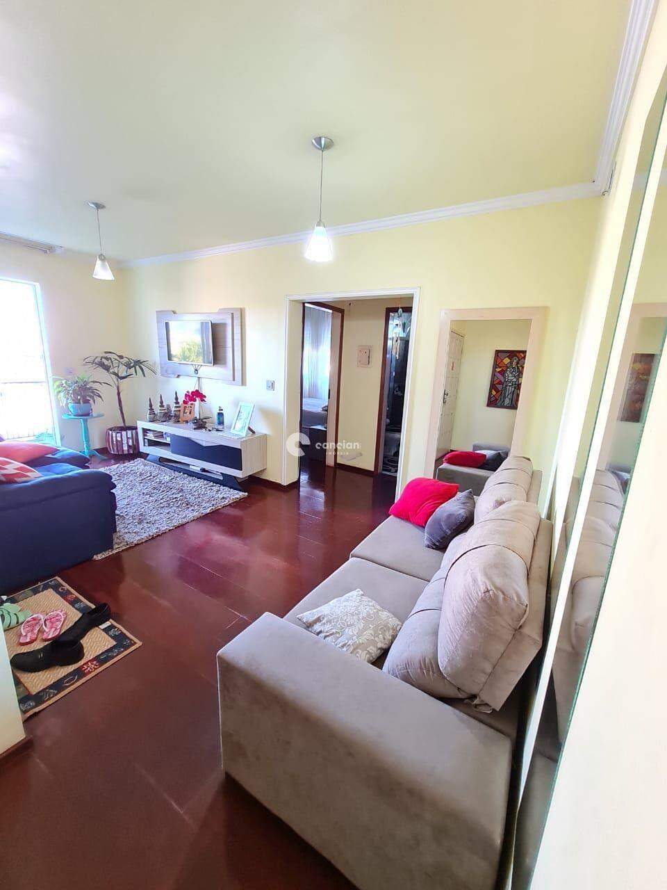 Apartamento à venda no Camobi: 