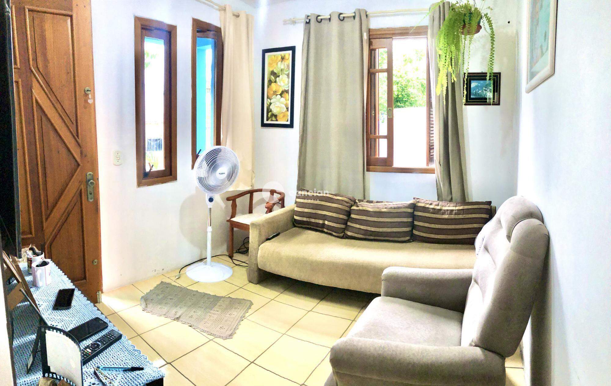 Casa à venda no Pé de Plátano: 