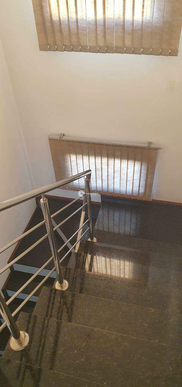 Casa à venda no Pé de Plátano: 
