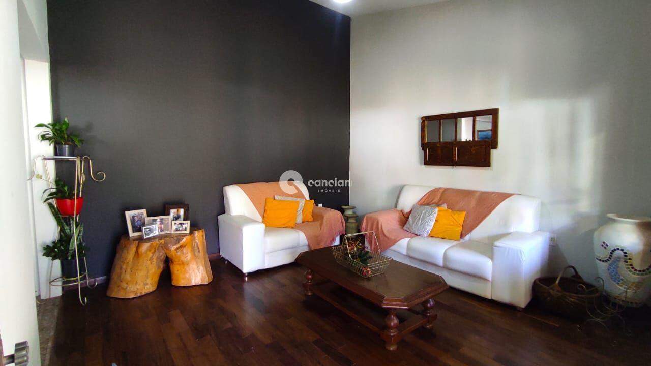 Casa à venda no Oásis: 
