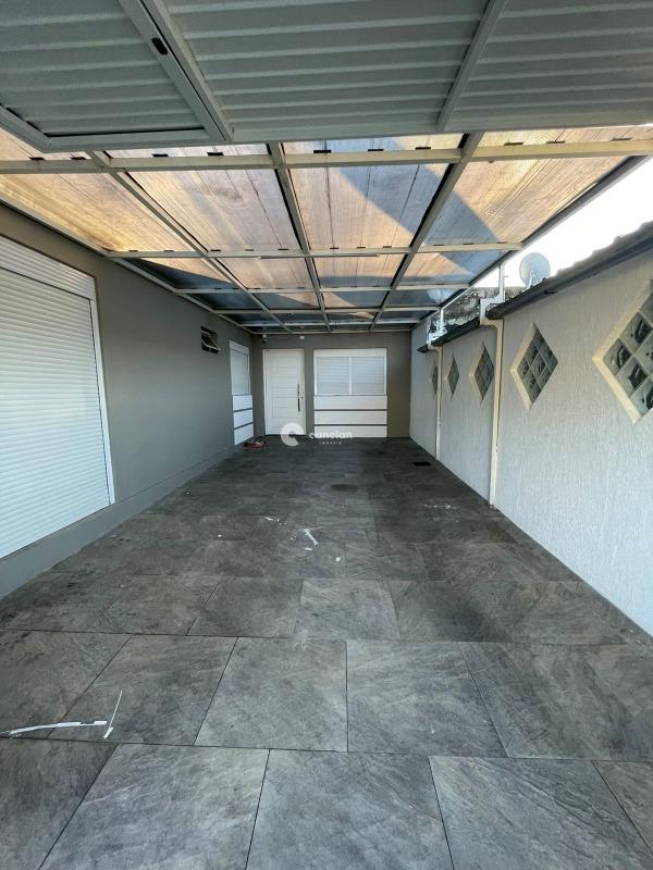 Casa à venda no Juscelino Kubitschek: 