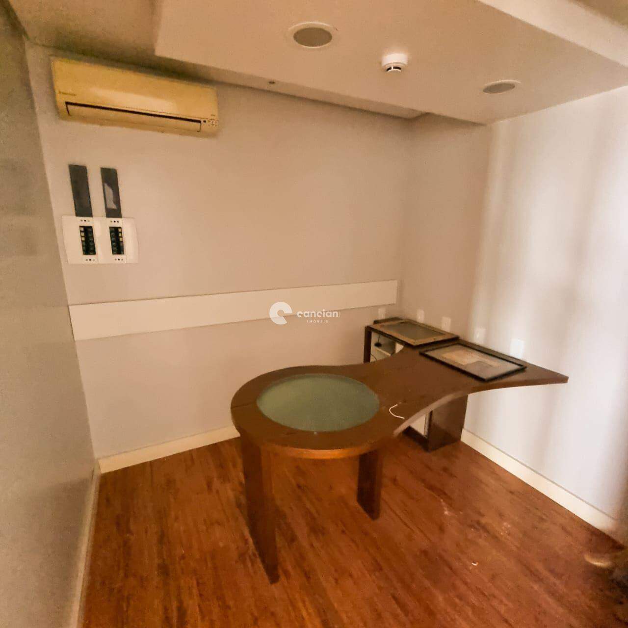 Sala Comercial à venda no Centro: 