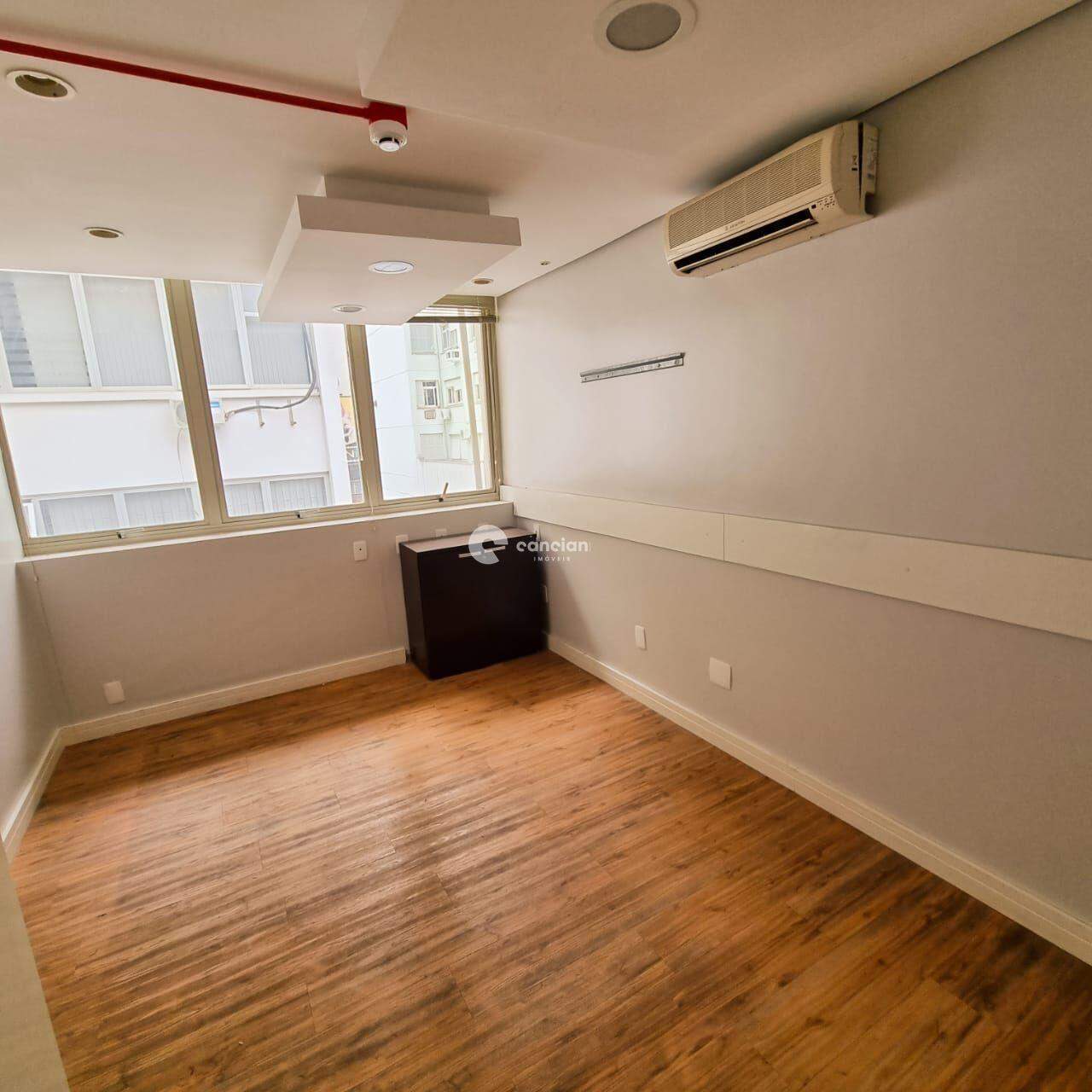 Sala Comercial à venda no Centro: 