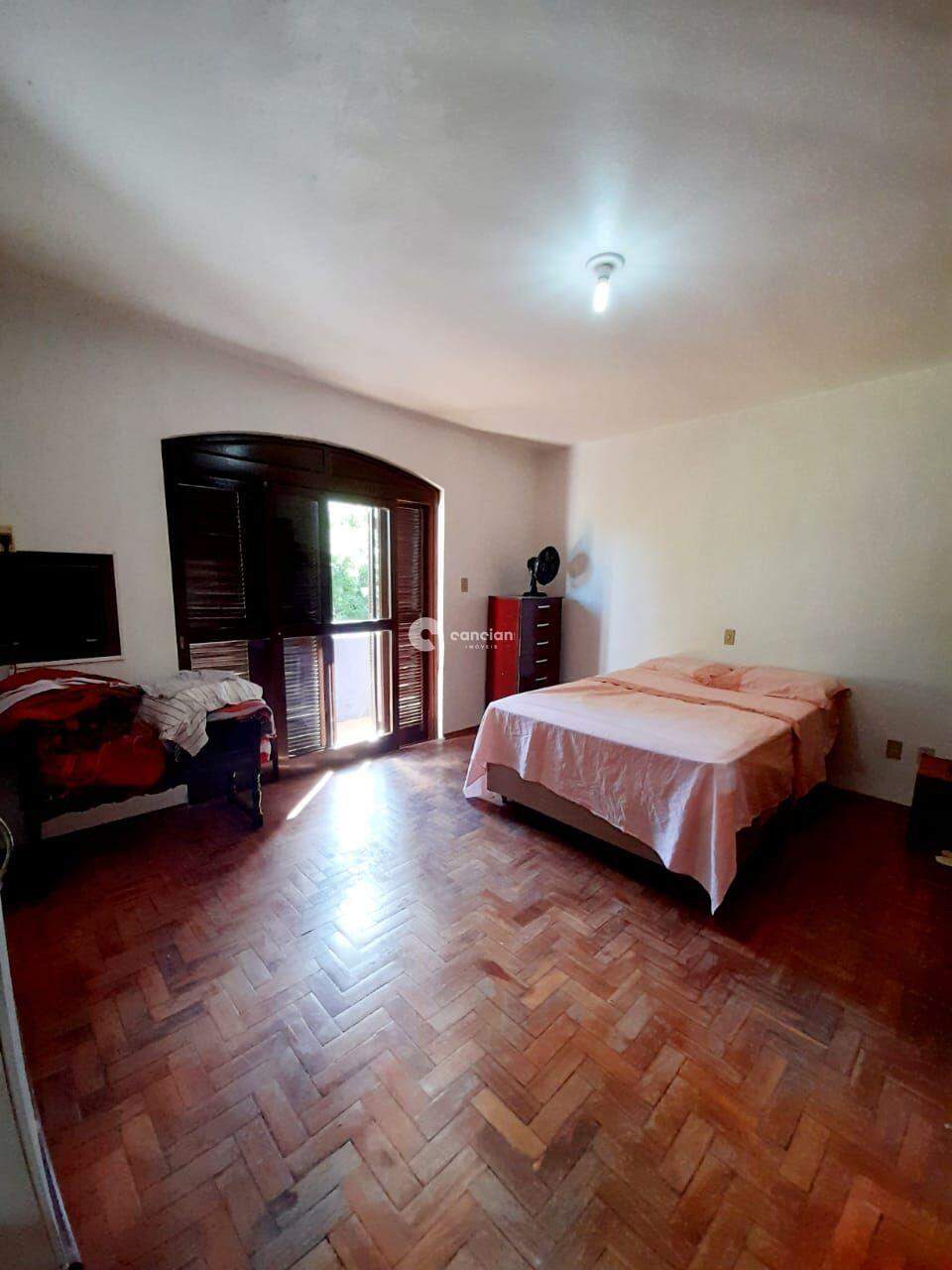 Casa à venda no Dom Antônio Reis: 