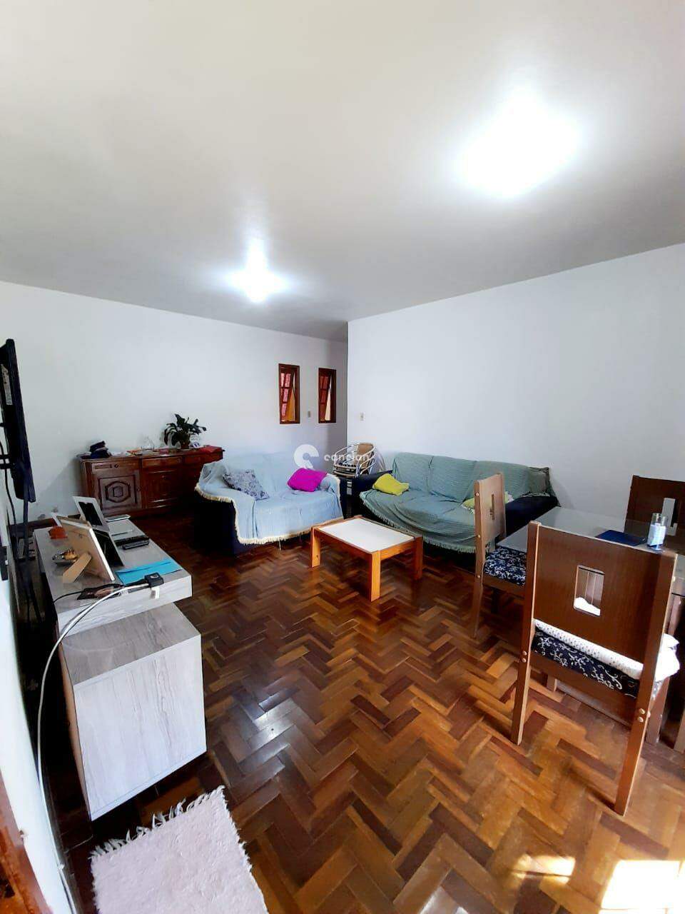 Casa à venda no Dom Antônio Reis: 