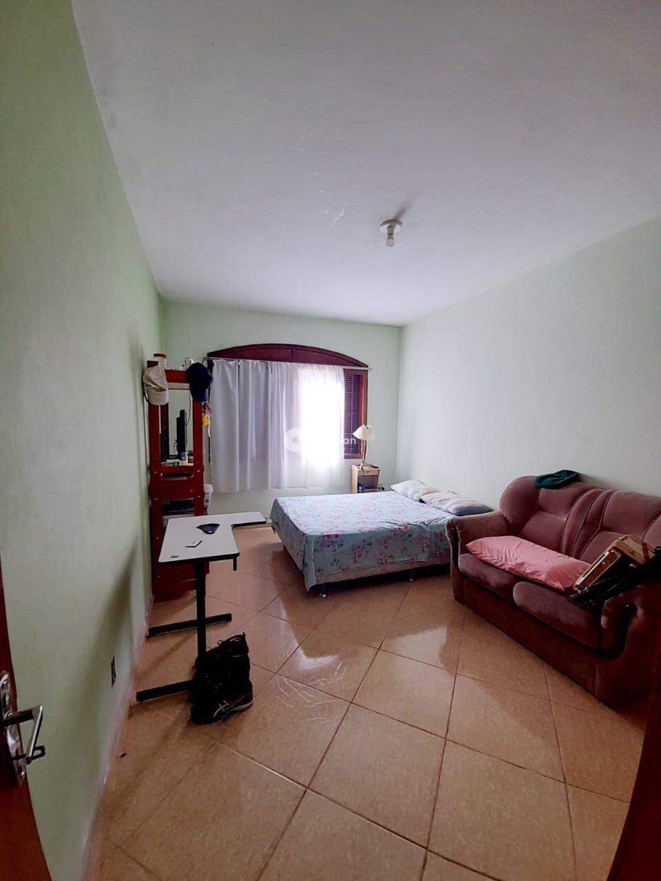 Casa à venda no Dom Antônio Reis: 