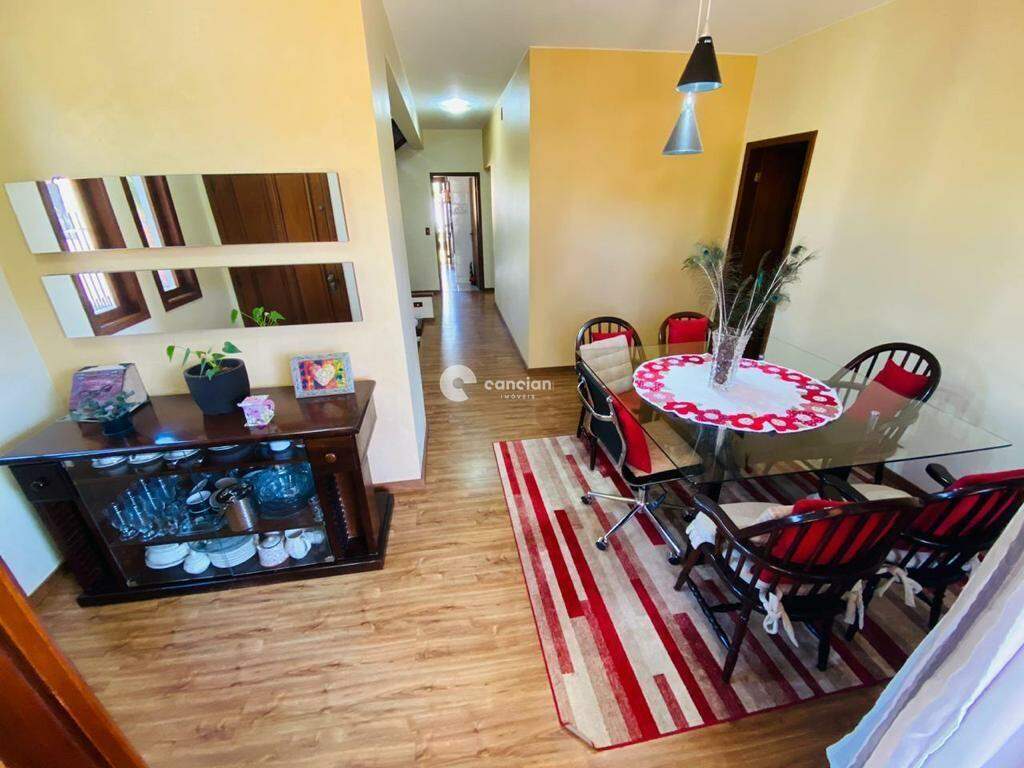 Casa à venda no Dom Antônio Reis: 