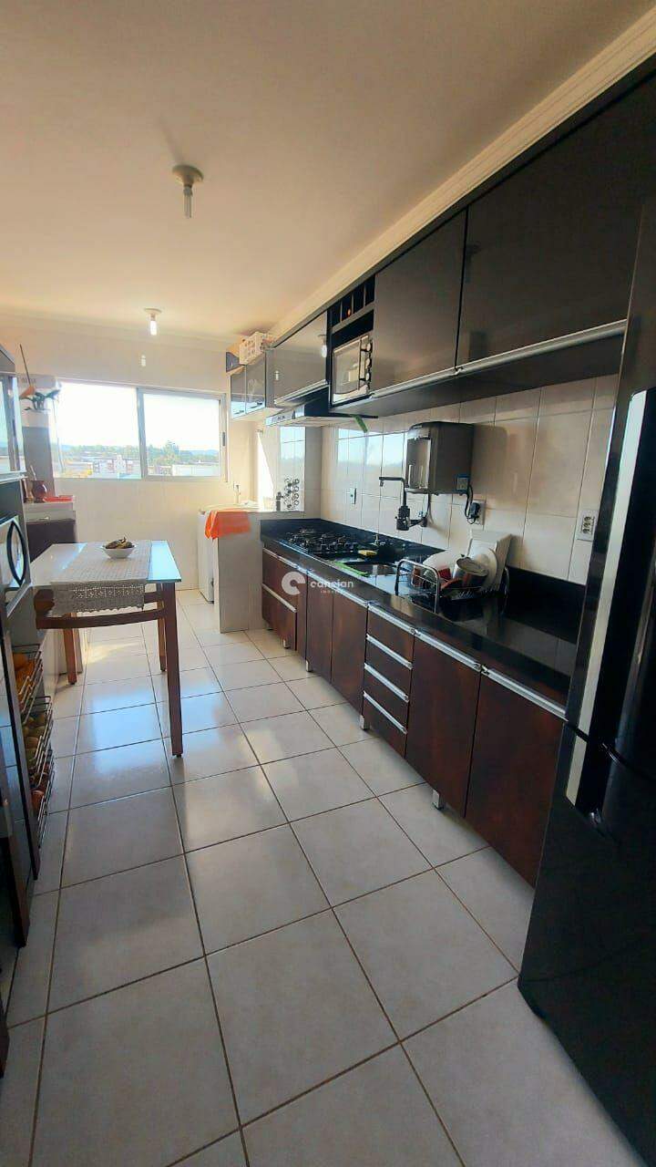 Apartamento à venda no Pinheiro Machado: 