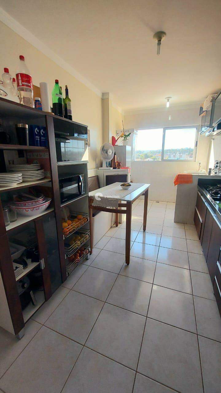 Apartamento à venda no Pinheiro Machado: 