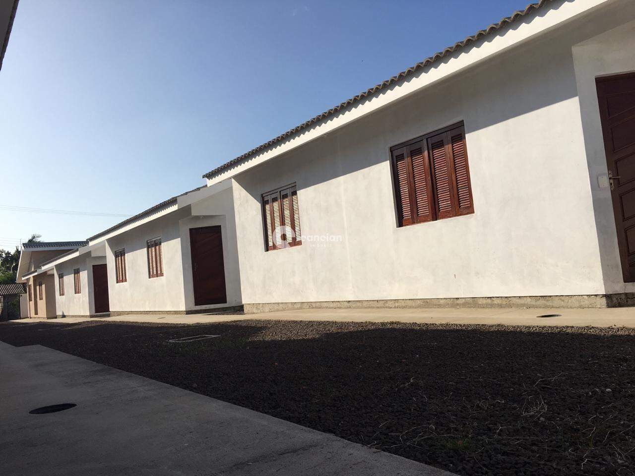 Casa de Condomínio à venda no Pinheiro Machado: