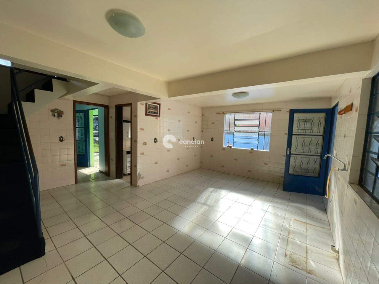 Casa à venda no Camobi: 