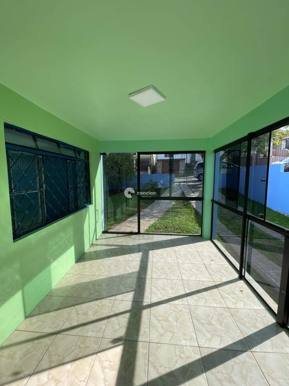 Casa à venda no Camobi: 