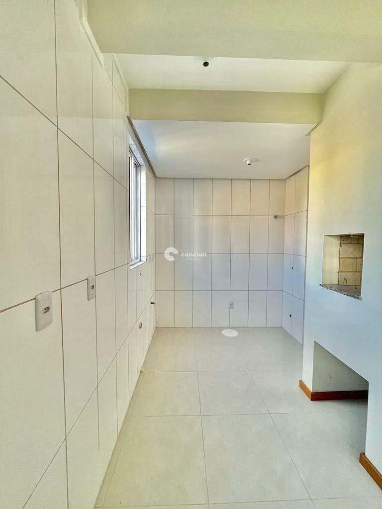 Apartamento à venda no Camobi: