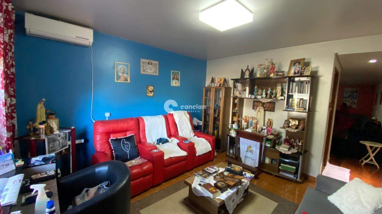 Casa à venda no Camobi: 
