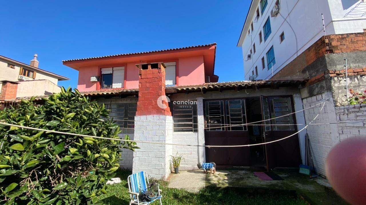 Casa à venda no Camobi: 