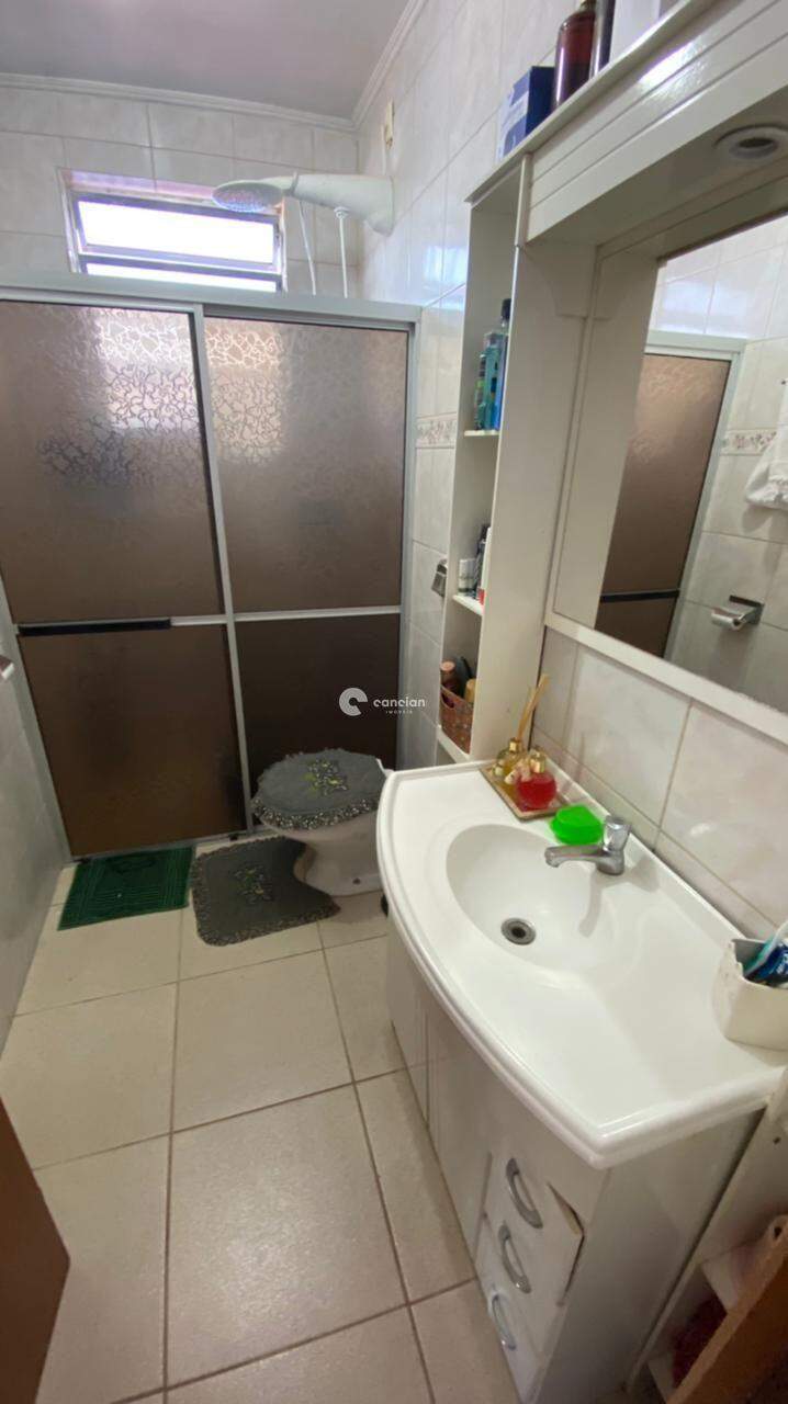 Casa à venda no Camobi: 
