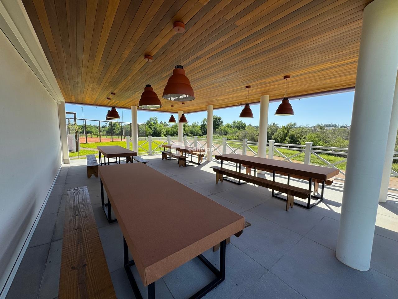 Terreno à venda no Tomazetti: 