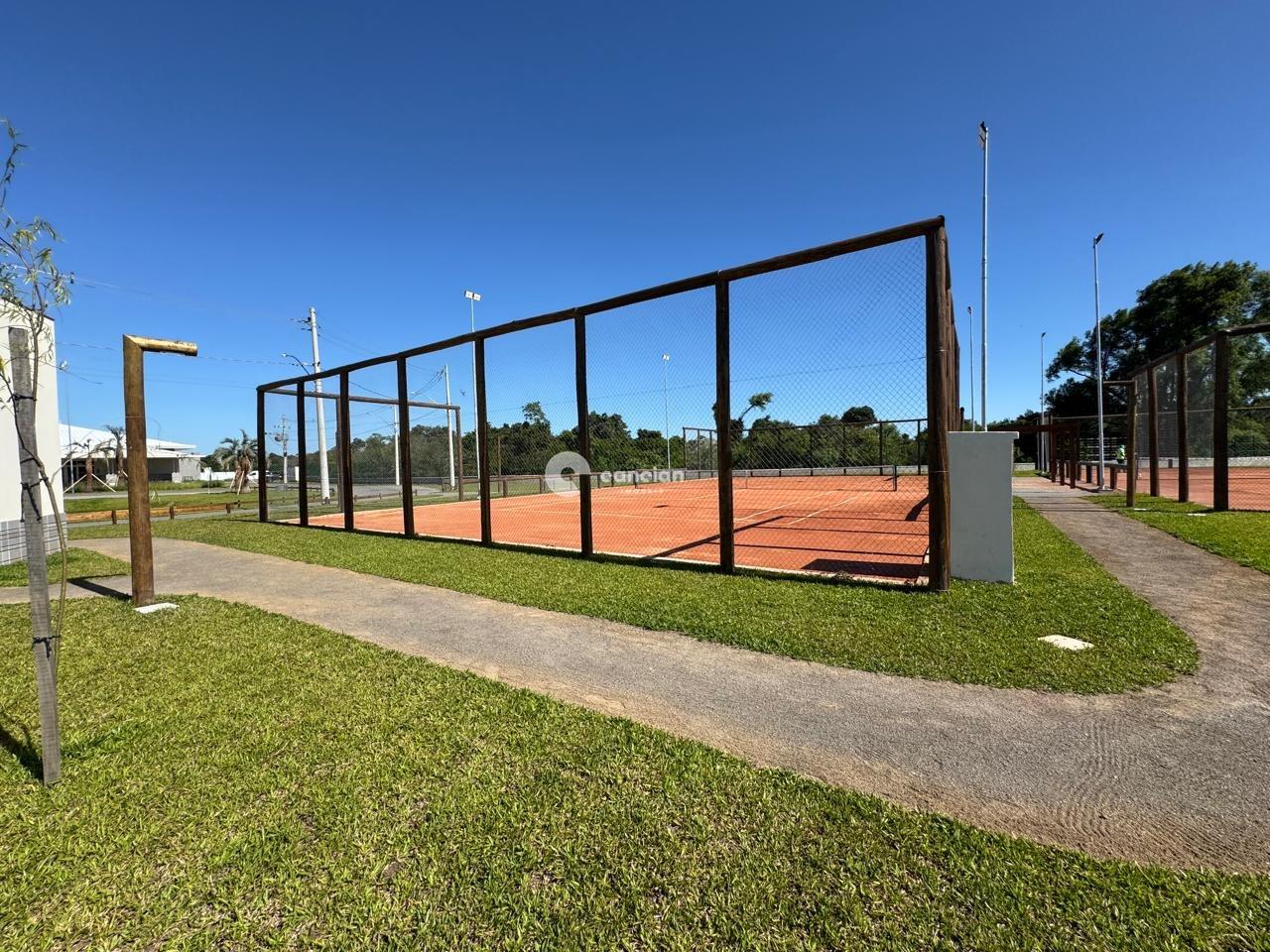 Terreno à venda no Tomazetti: 