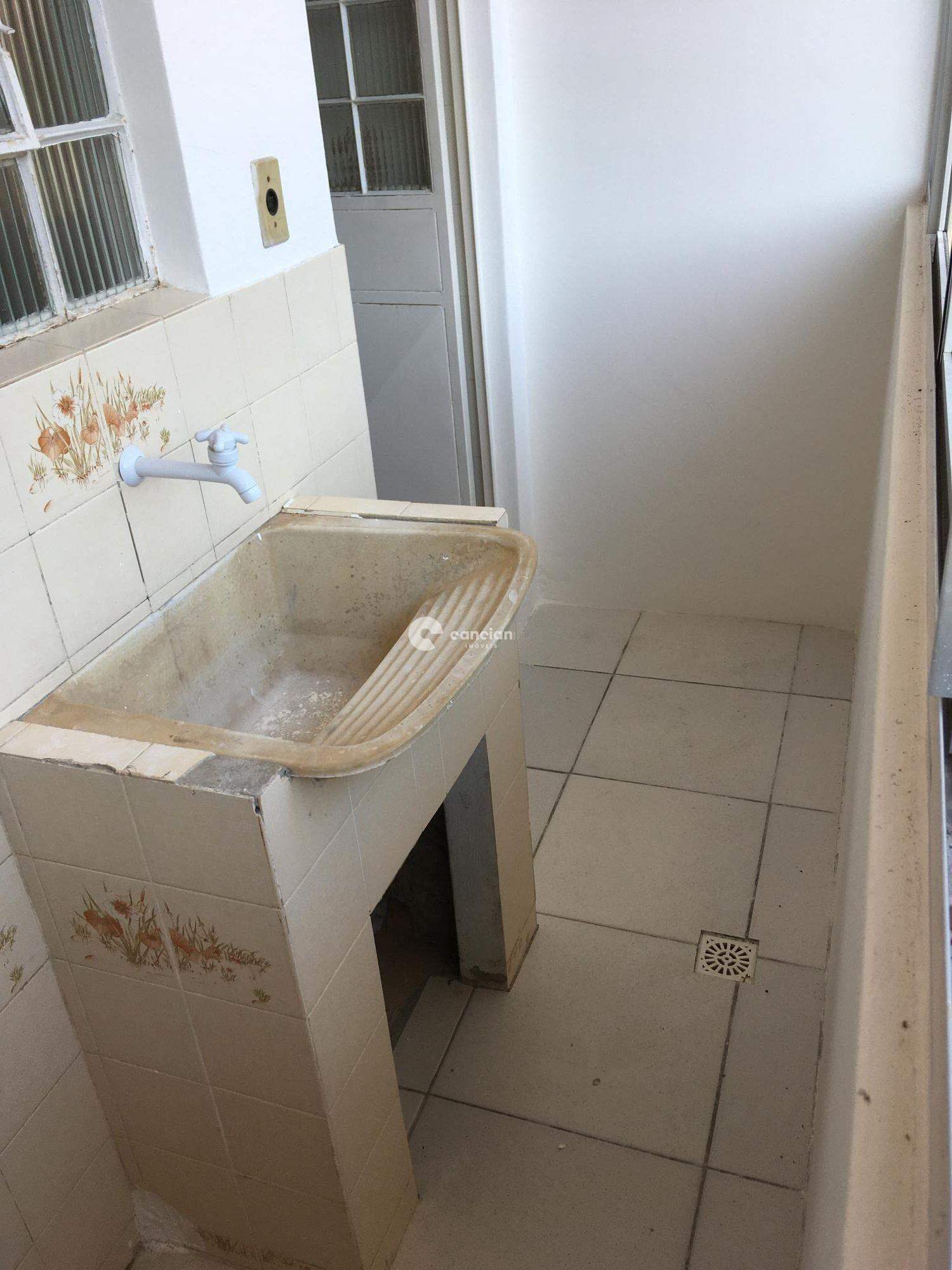 Apartamento à venda no São José: 