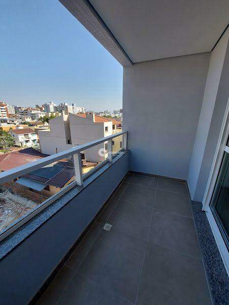 Apartamento à venda no Menino Jesus: 
