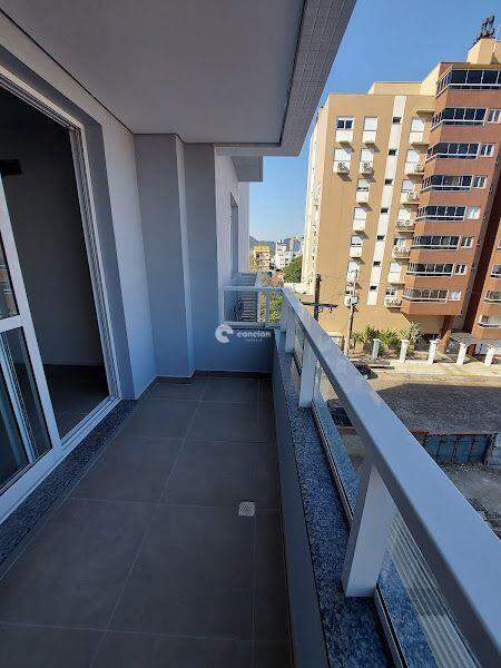 Apartamento à venda no Menino Jesus: 