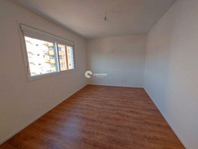Apartamento à venda no Menino Jesus: 