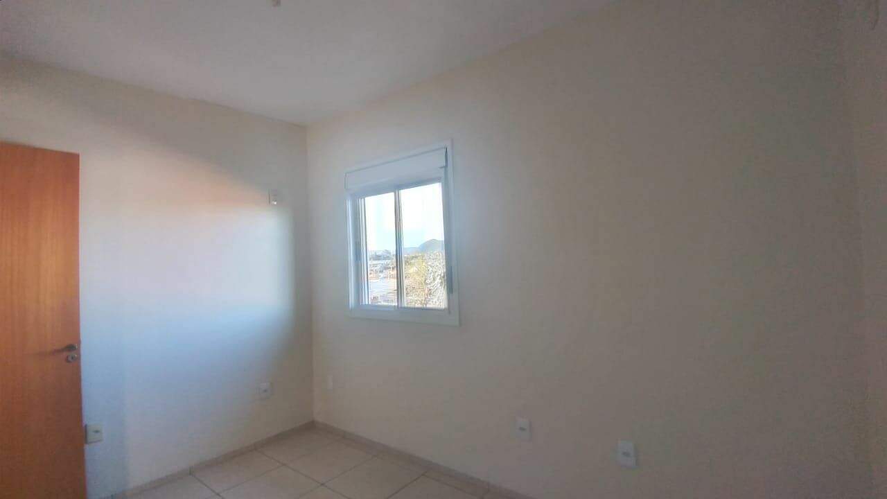 Casa à venda no Tancredo Neves: 