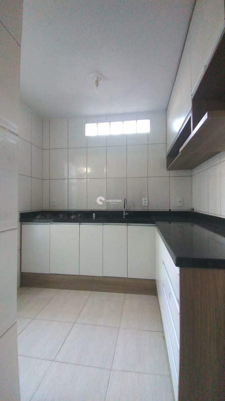 Casa à venda no Tancredo Neves: 