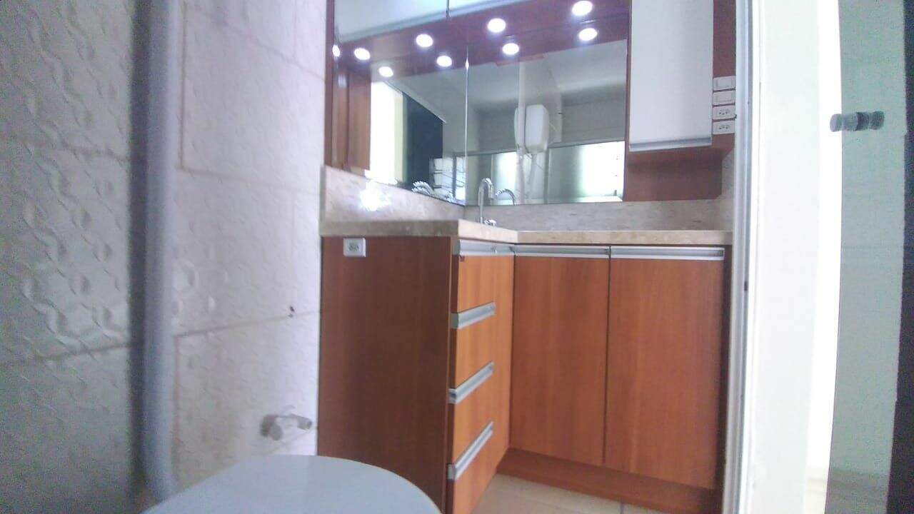Casa à venda no Tancredo Neves: 