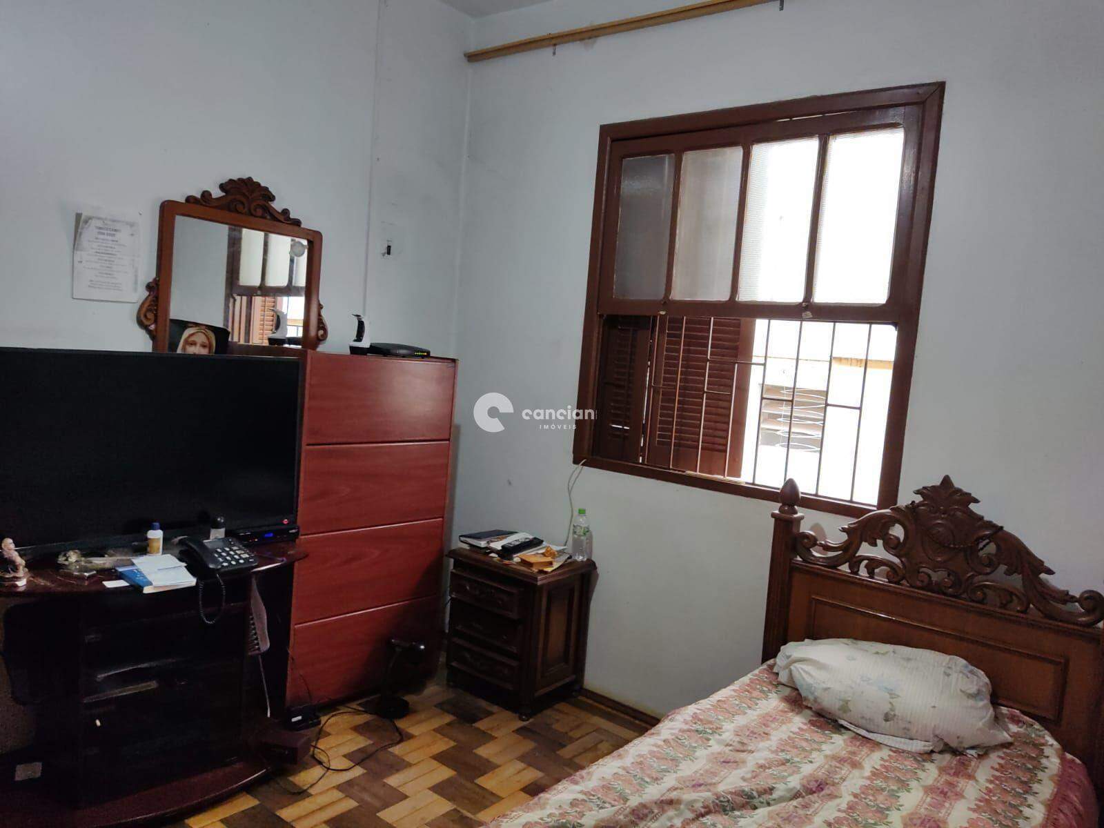 Casa à venda no Centro: 