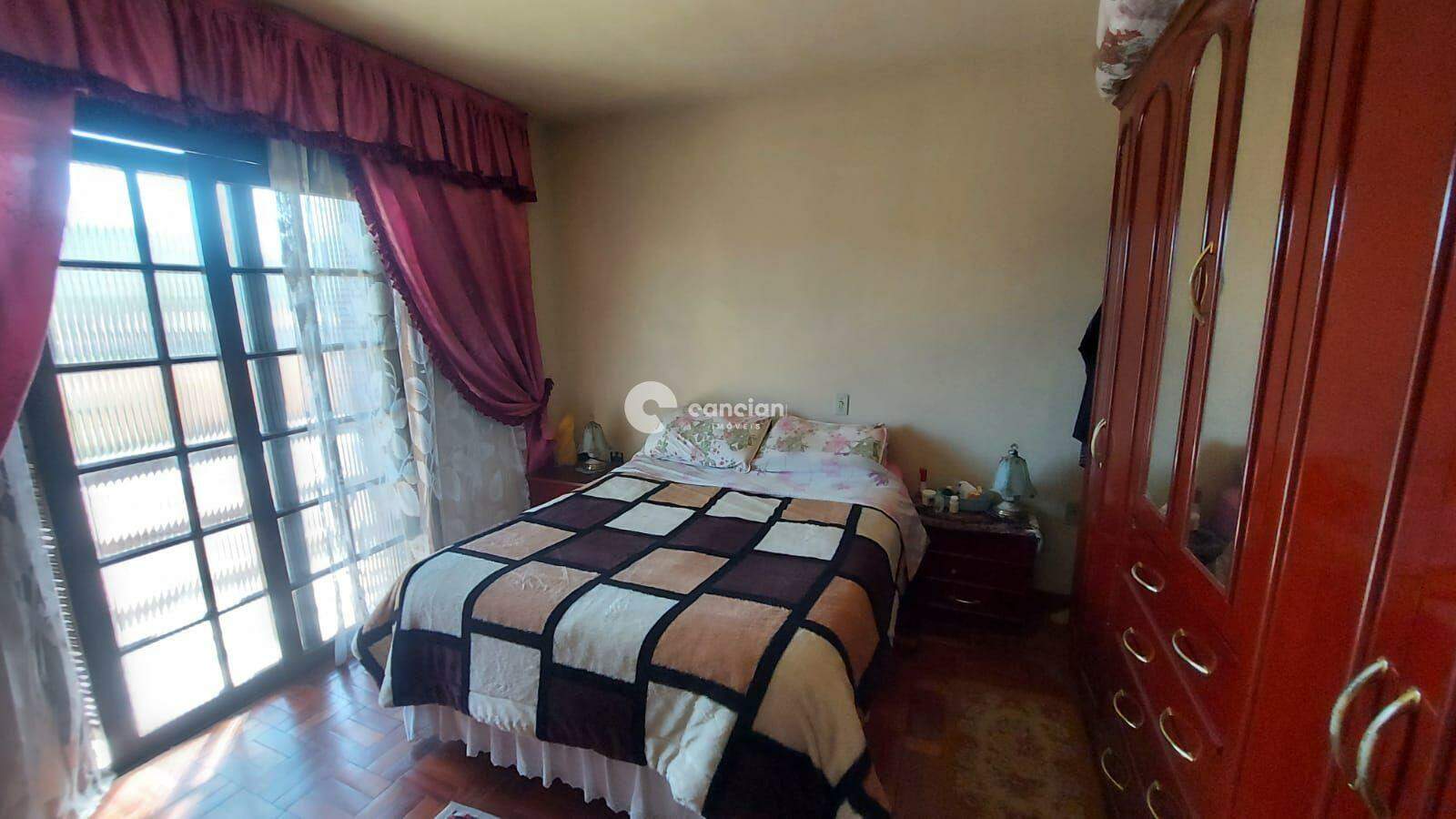 Casa à venda no Patronato: 