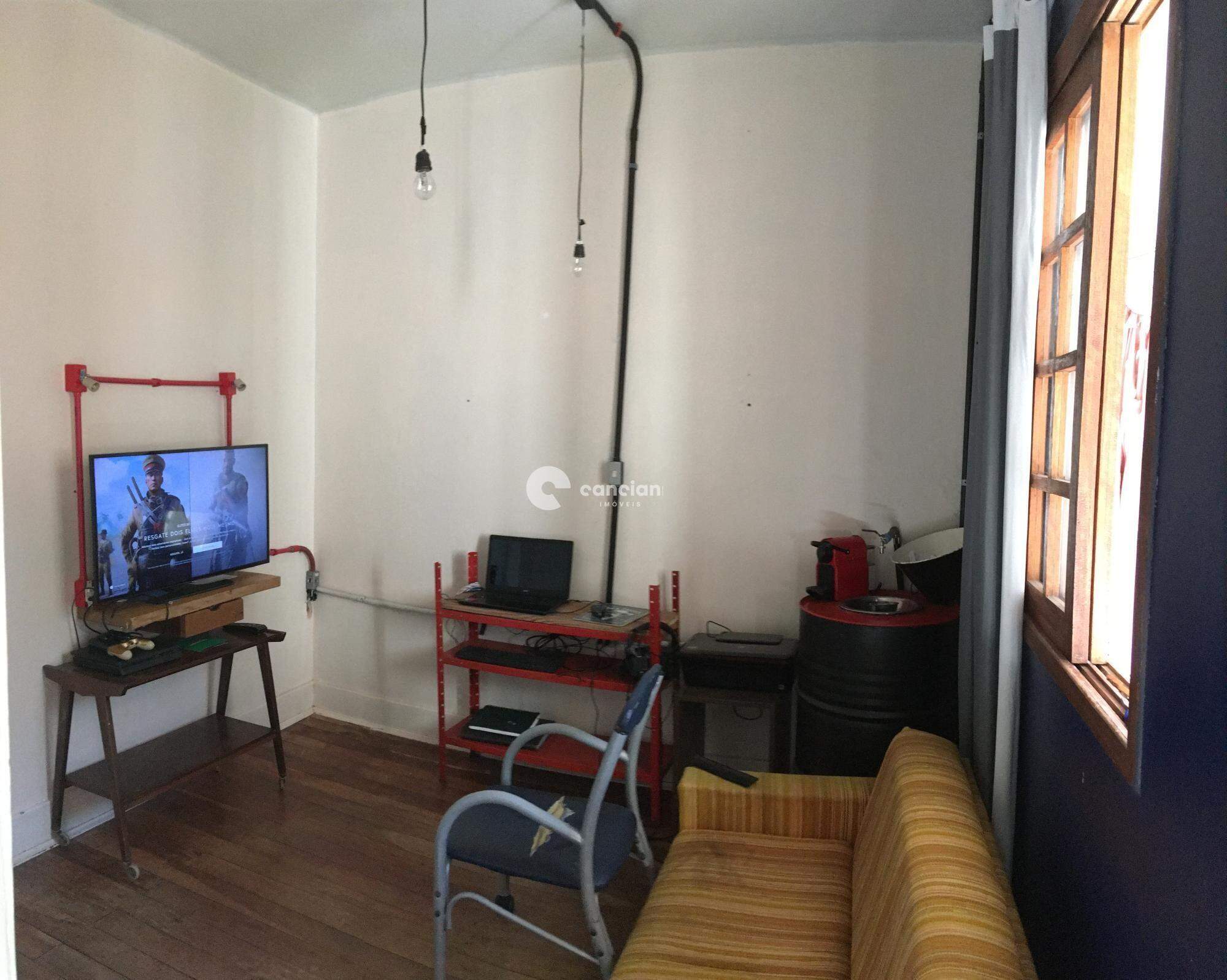 Casa Comercial à venda no Centro: 